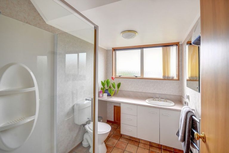 Photo of property in 19 Walton Park Avenue, Fairfield, Dunedin, 9018