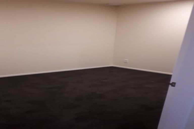 Photo of property in Terrace Garden Apartments, 14c/120 The Terrace, Wellington Central, Wellington, 6011