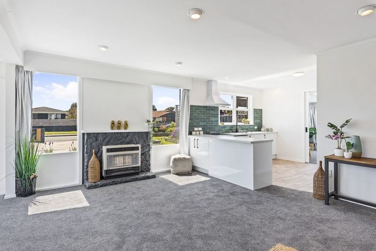 Photo of property in 186 Manly Street, Paraparaumu Beach, Paraparaumu, 5032