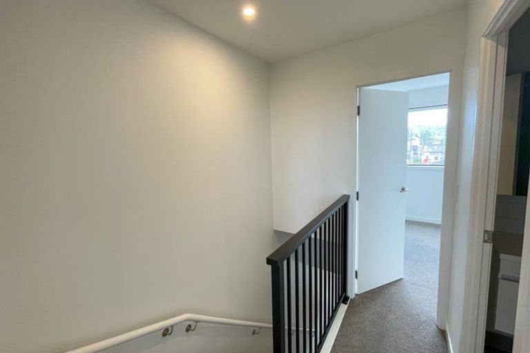 Photo of property in 13/5 Brandon Road, Glen Eden, Auckland, 0602