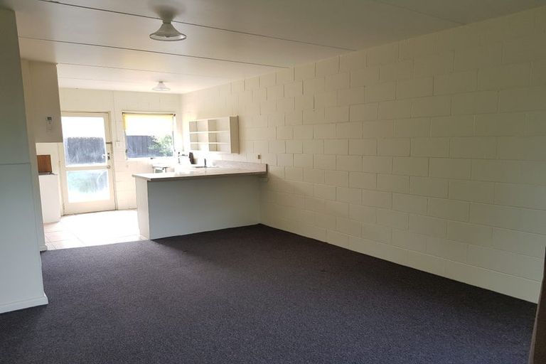 Photo of property in 2/72 Fairfield Avenue, Addington, Christchurch, 8024