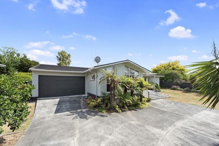 Photo of property in 19 Callard Place, Riverlea, Hamilton, 3216