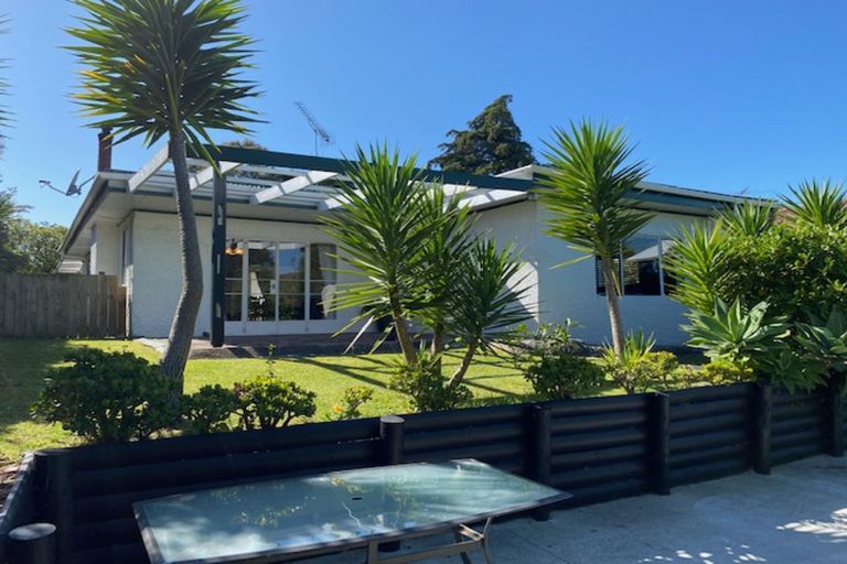 Photo of property in 50 Claude Road, Hillpark, Auckland, 2102