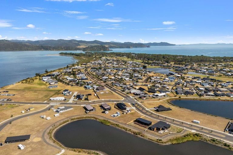 Photo of property in 3 Boat Ramp Road, Matarangi, 3592