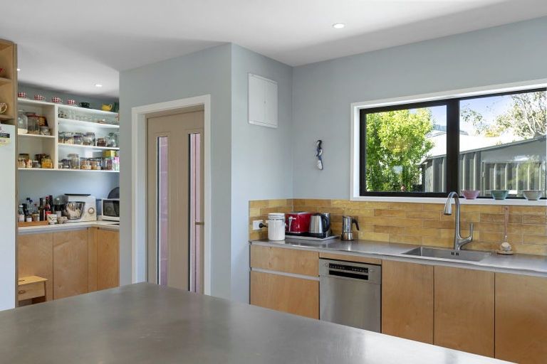 Photo of property in 3/63 Beachville Road, Redcliffs, Christchurch, 8081