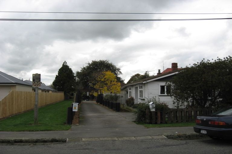 Photo of property in 25a Grassmere Street, Papanui, Christchurch, 8052