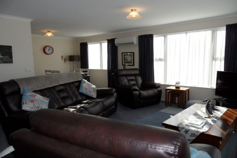 Photo of property in 1 Tarata Street, Kaka Point, Balclutha, 9271