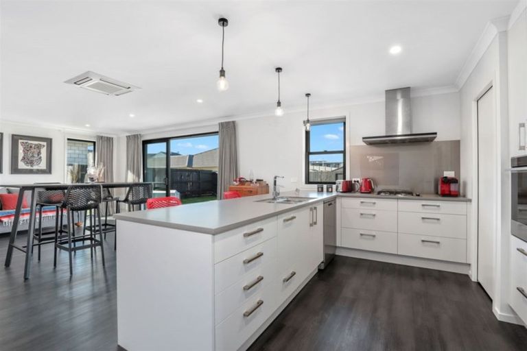 Photo of property in 8 Vercoe Crescent, Morrinsville, 3300