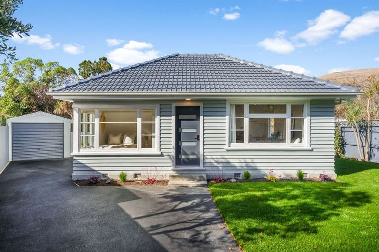Photo of property in 69 Wakefield Avenue, Sumner, Christchurch, 8081