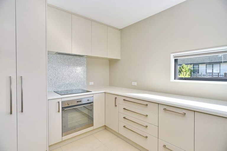 Photo of property in 21b Te Whenu Crescent, Marshland, Christchurch, 8083