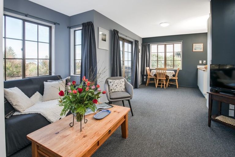 Photo of property in 18 Beach Road, Paekakariki, 5034