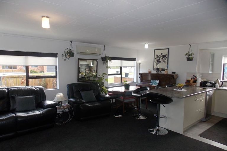 Photo of property in 1 Roots Street West, Feilding, 4702