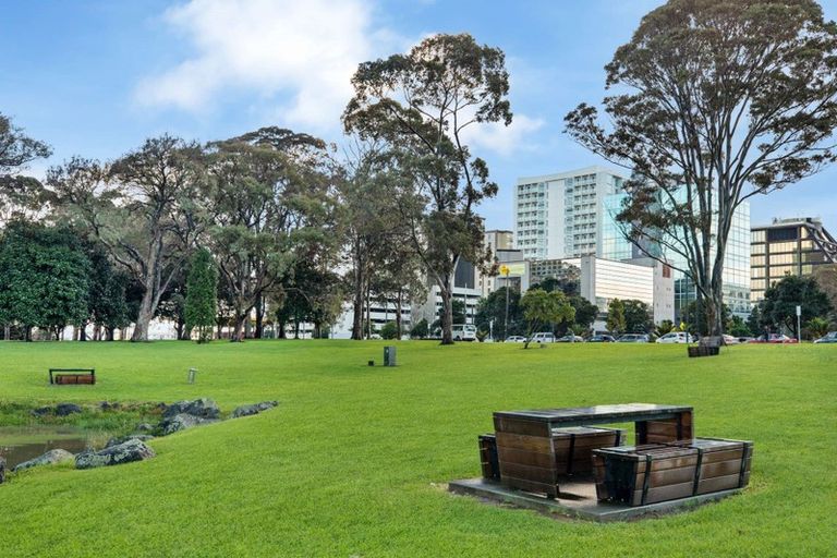 Photo of property in Proximity Apartments, 909/17 Osterley Way, Manukau, Auckland, 2104