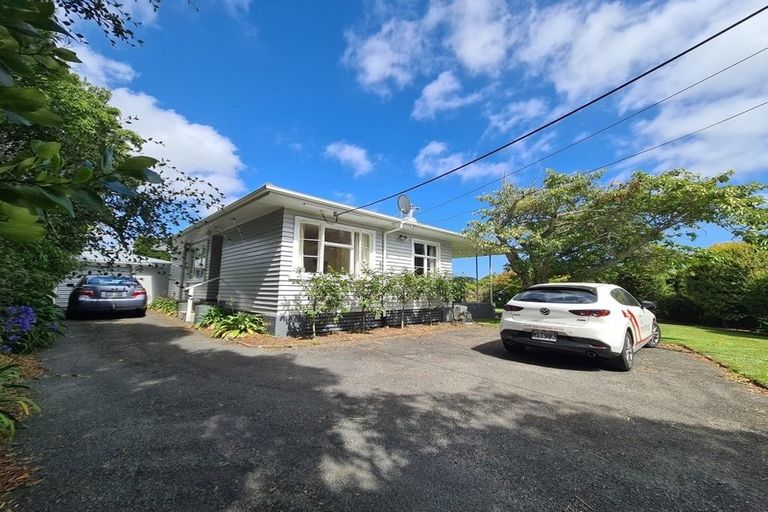 Photo of property in 186 Huatoki Street, Upper Vogeltown, New Plymouth, 4310