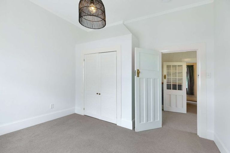 Photo of property in 4 Douglas Street, West End, Palmerston North, 4412