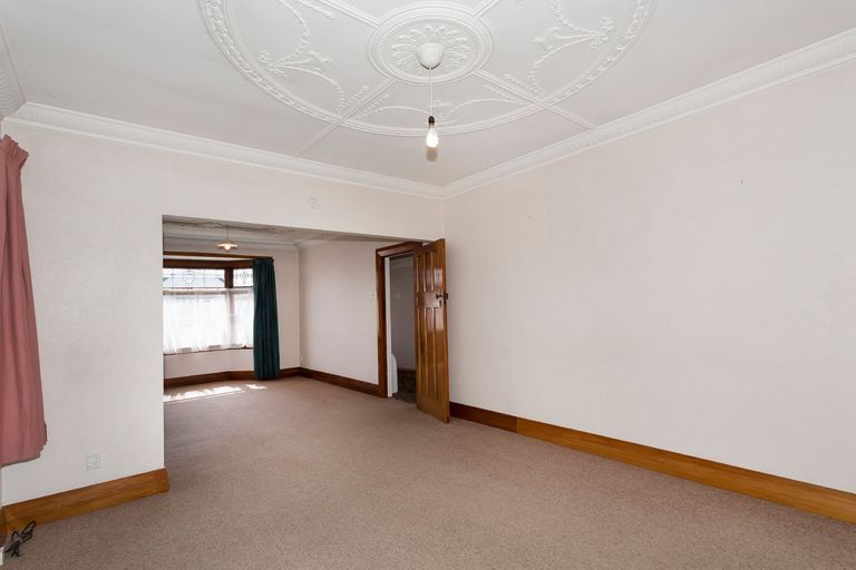 Photo of property in 74 Cutten Street, South Dunedin, Dunedin, 9012