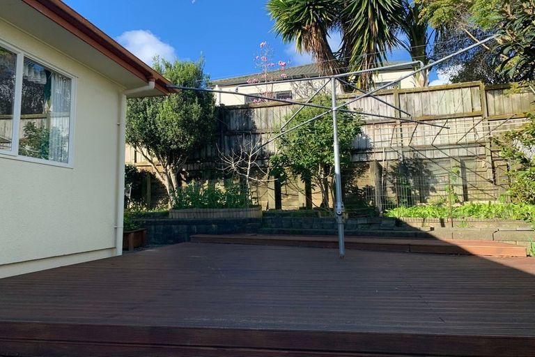 Photo of property in 26 Delmont Close, East Tamaki Heights, Auckland, 2016