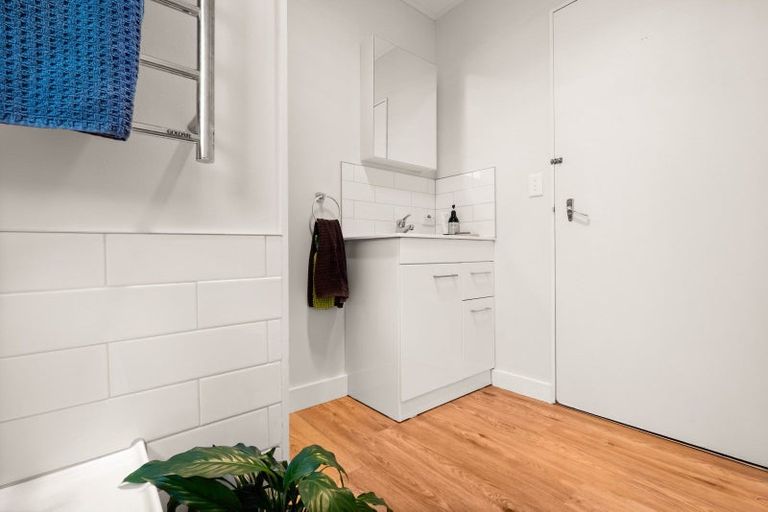 Photo of property in 93d Clemow Road, Fitzroy, New Plymouth, 4312