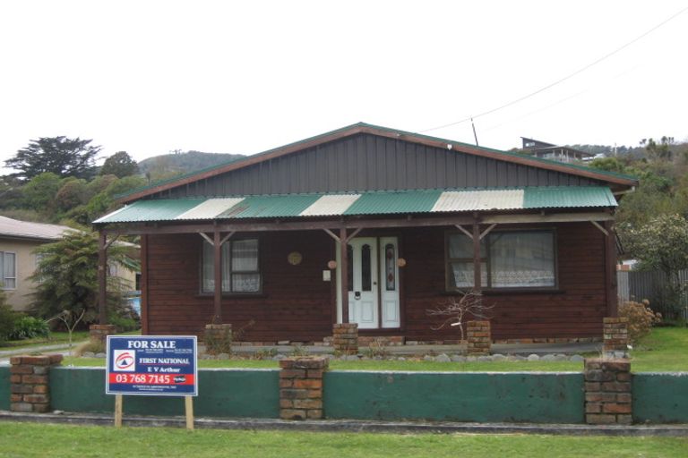 Photo of property in 16 Hall-jones Street, Runanga, 7803