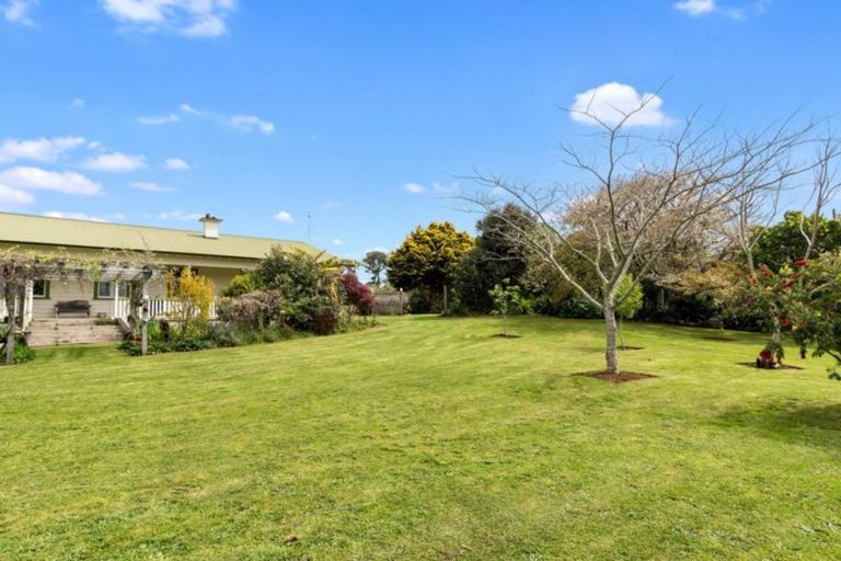 Photo of property in 742 Ngunguru Road, Glenbervie, Whangarei, 0173