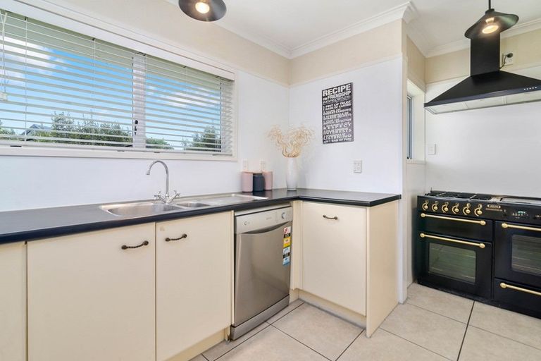 Photo of property in 82 Lytton Street, Glenholme, Rotorua, 3010