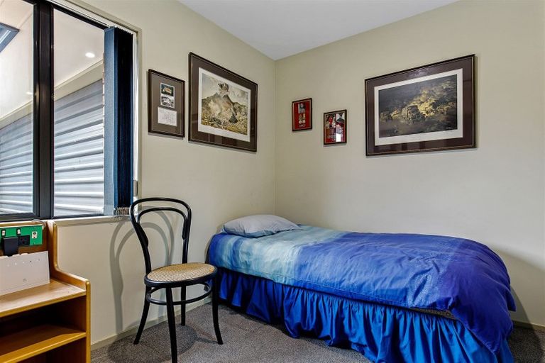 Photo of property in 117a Sawyers Arms Road, Northcote, Christchurch, 8052