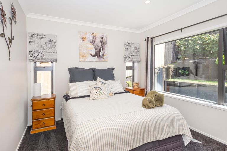 Photo of property in 38a Max Short Drive, Pukekohe, 2120