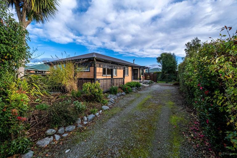 Photo of property in 51 Campbell Street, Geraldine, 7930