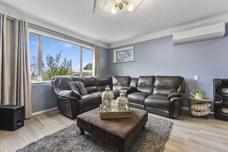 Photo of property in 1 Huia Street, Pahiatua, 4910