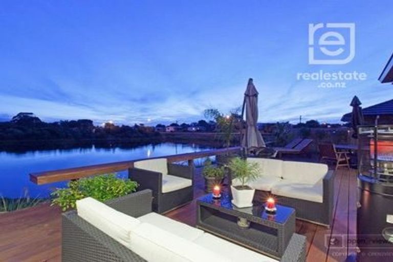 Photo of property in 81 Awatea Avenue, Paraparaumu, 5032