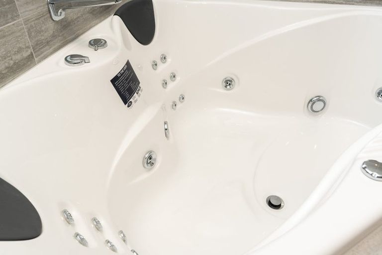 Photo of property in 22 Farnworth Terrace, Churton Park, Wellington, 6037