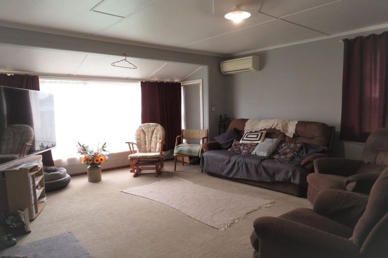 Photo of property in 37 Apatu Street, Wairoa, 4108