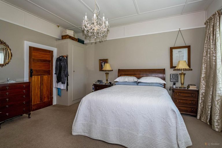 Photo of property in 12 Parsonage Road, Waimate, 7924