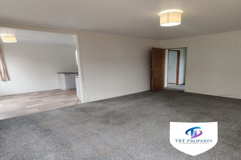 Photo of property in 19 Adel Place, Weymouth, Auckland, 2103