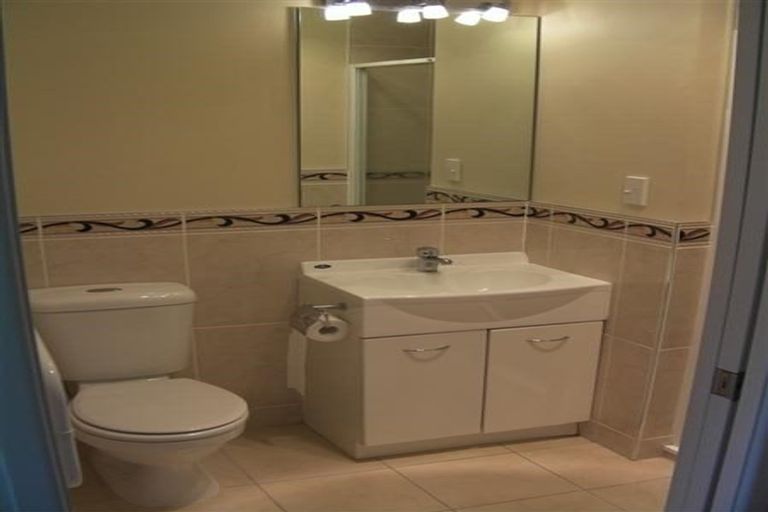 Photo of property in 82 Skip Lane, East Tamaki, Auckland, 2013