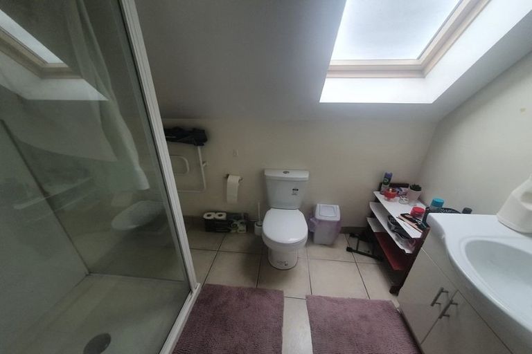 Photo of property in 18 Grimseys Road, Redwood, Christchurch, 8051