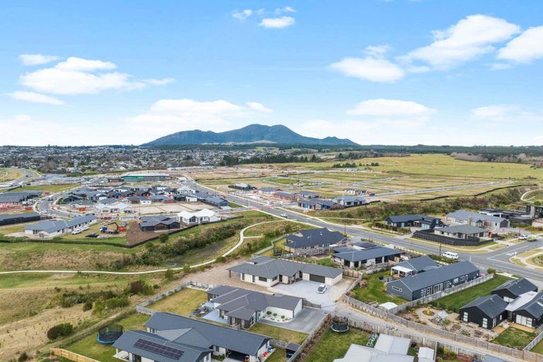 Photo of property in 10 Kara Place, Wharewaka, Taupo, 3330