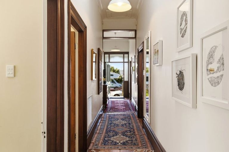 Photo of property in 500 Evans Bay Parade, Hataitai, Wellington, 6021