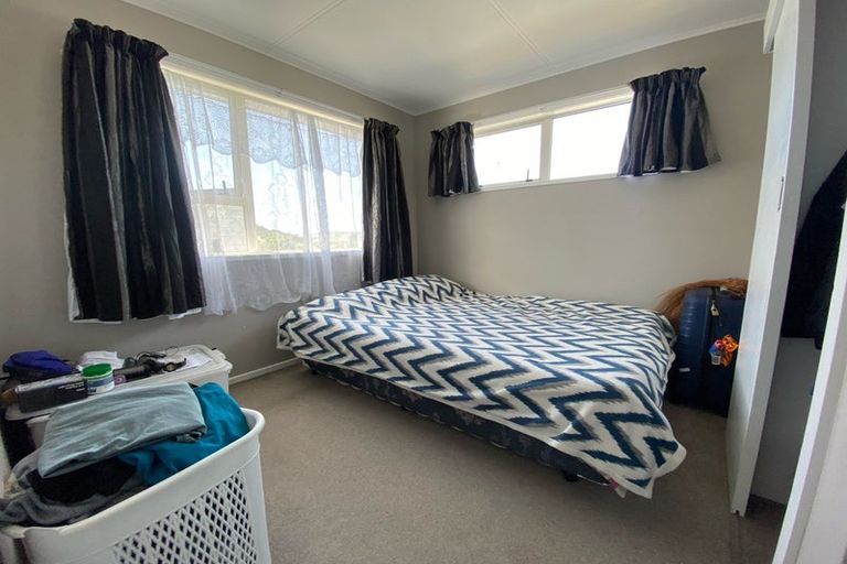 Photo of property in 412 Warspite Avenue, Ascot Park, Porirua, 5024