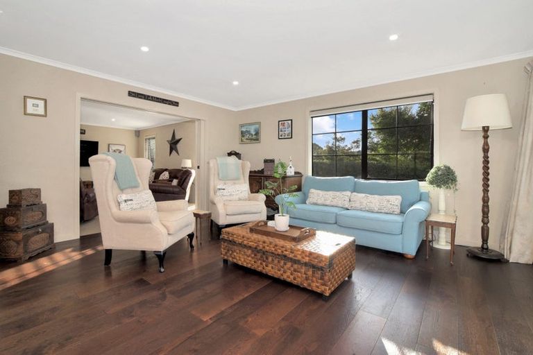 Photo of property in 9 Orakei Place, Welcome Bay, Tauranga, 3112