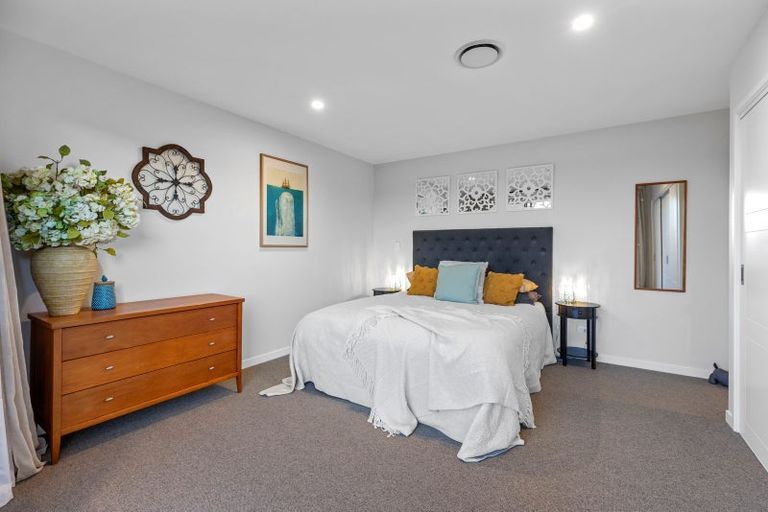 Photo of property in 16 Mearns Way, Ohauiti, Tauranga, 3112