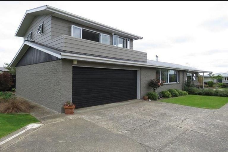 Photo of property in 23 Pine Crescent, Hargest, Invercargill, 9810