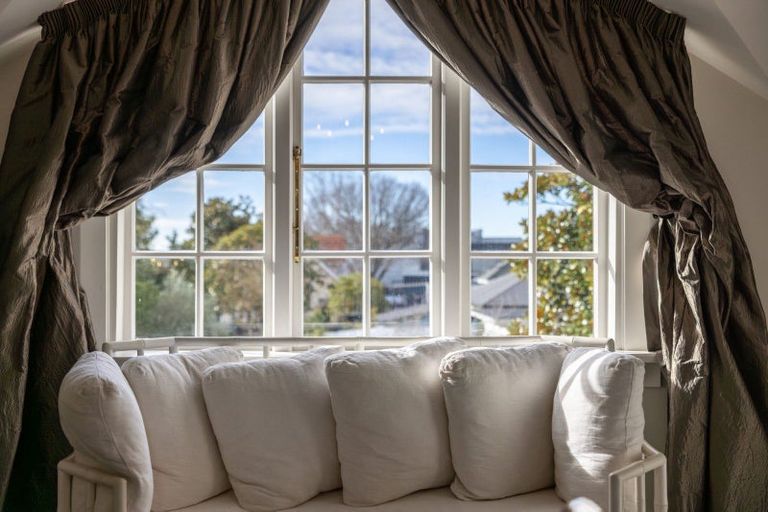 Photo of property in 43 Holmwood Road, Merivale, Christchurch, 8014