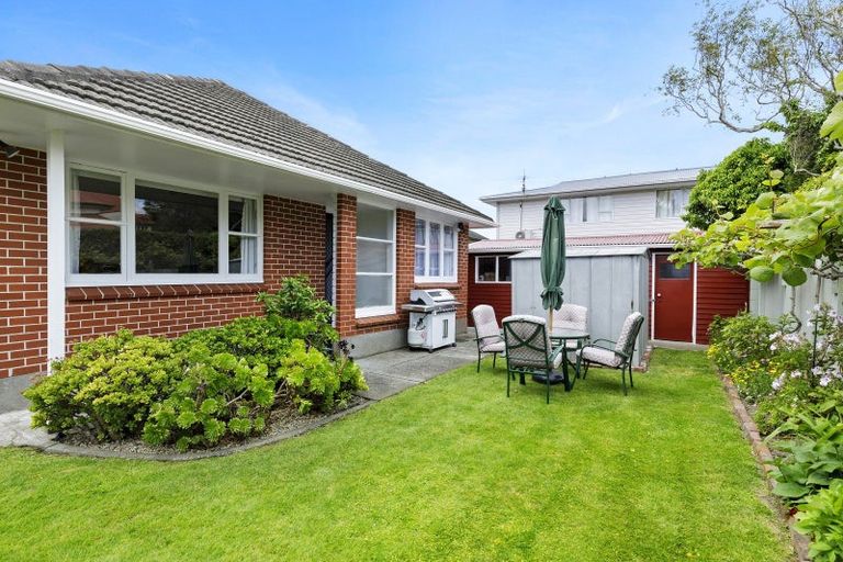 Photo of property in 13a Wai-iti Crescent, Woburn, Lower Hutt, 5010
