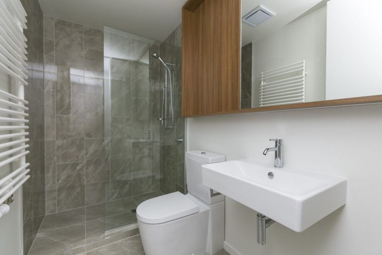 Photo of property in 75 Melbourne Road, Island Bay, Wellington, 6023