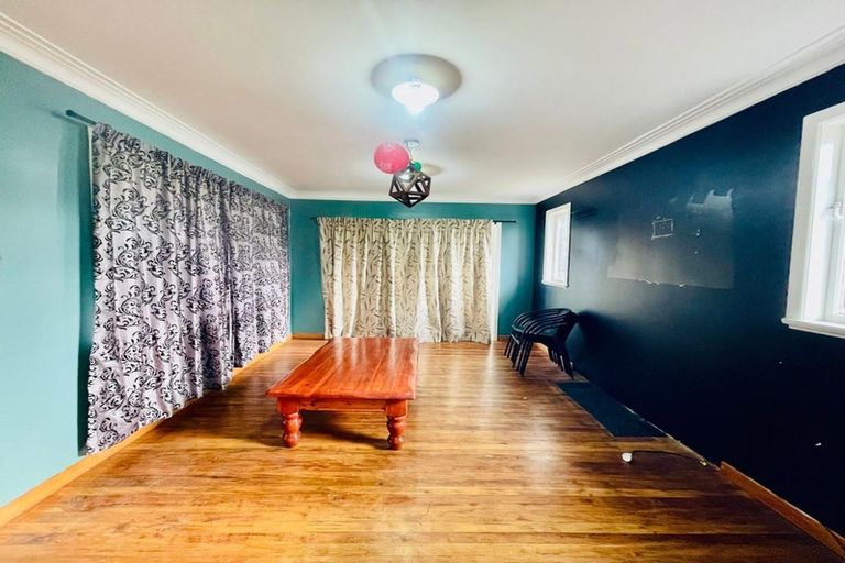 Photo of property in 49 Cosgrave Road, Papakura, 2110