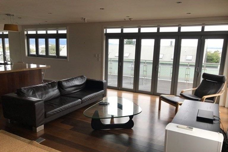 Photo of property in 14/208 Jackson Street, Petone, Lower Hutt, 5012
