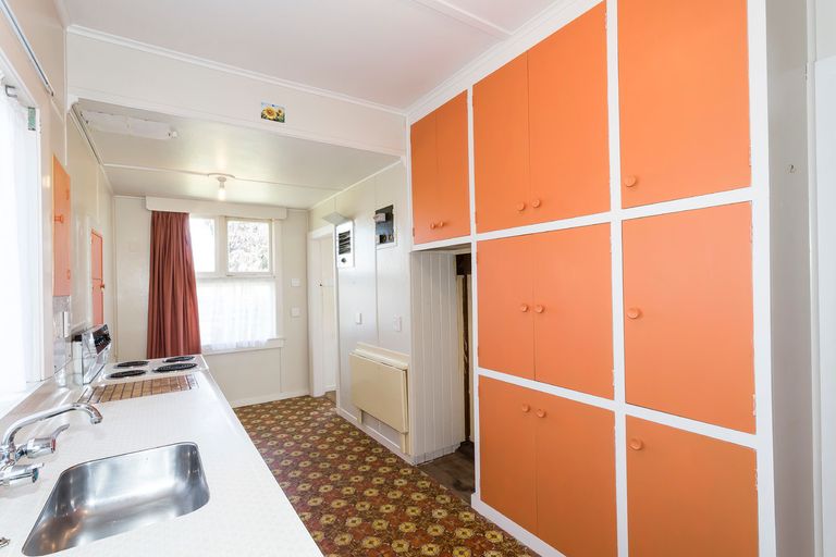 Photo of property in 74 Cutten Street, South Dunedin, Dunedin, 9012