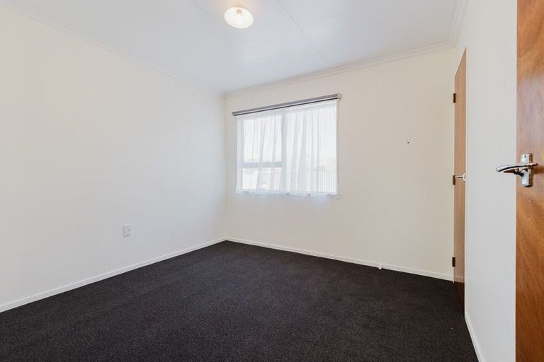 Photo of property in 1 Laurel Place, Awapuni, Palmerston North, 4412