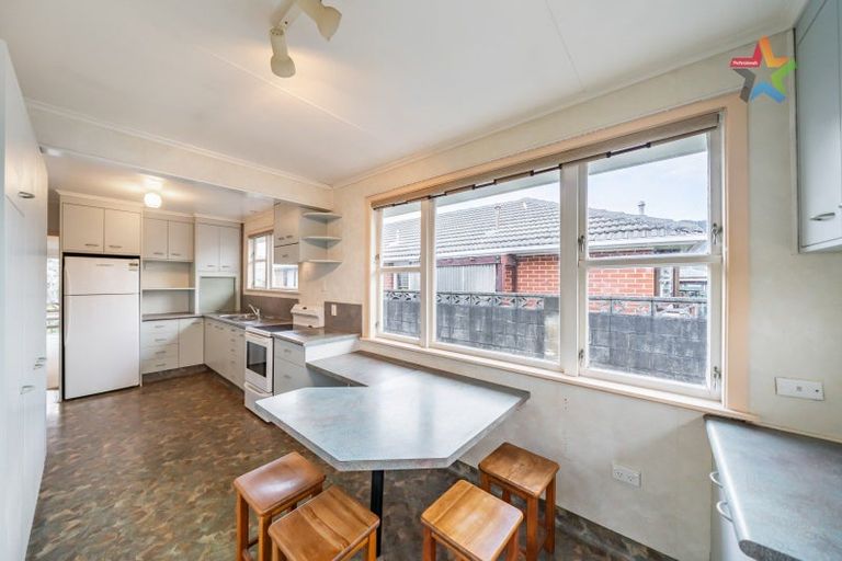 Photo of property in 30 Kiwi Street, Heretaunga, Upper Hutt, 5018